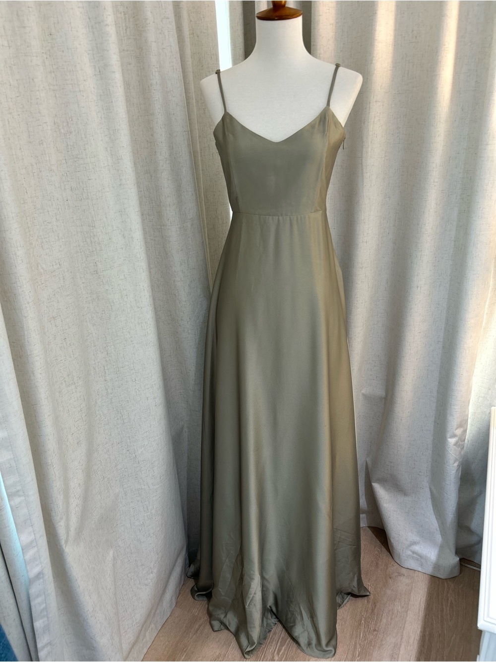 Show Me Your MuMu Faith Maxi Dress Moss Green Luxe Satin XS Elegant Wedding Gala - Picture 8 of 13